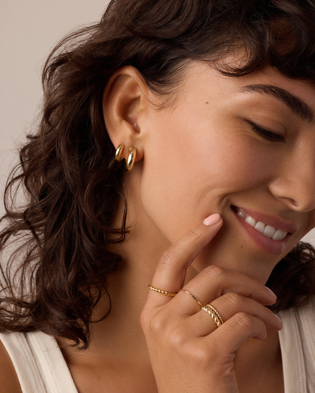 Lou Huggies || option::18K Gold Plated