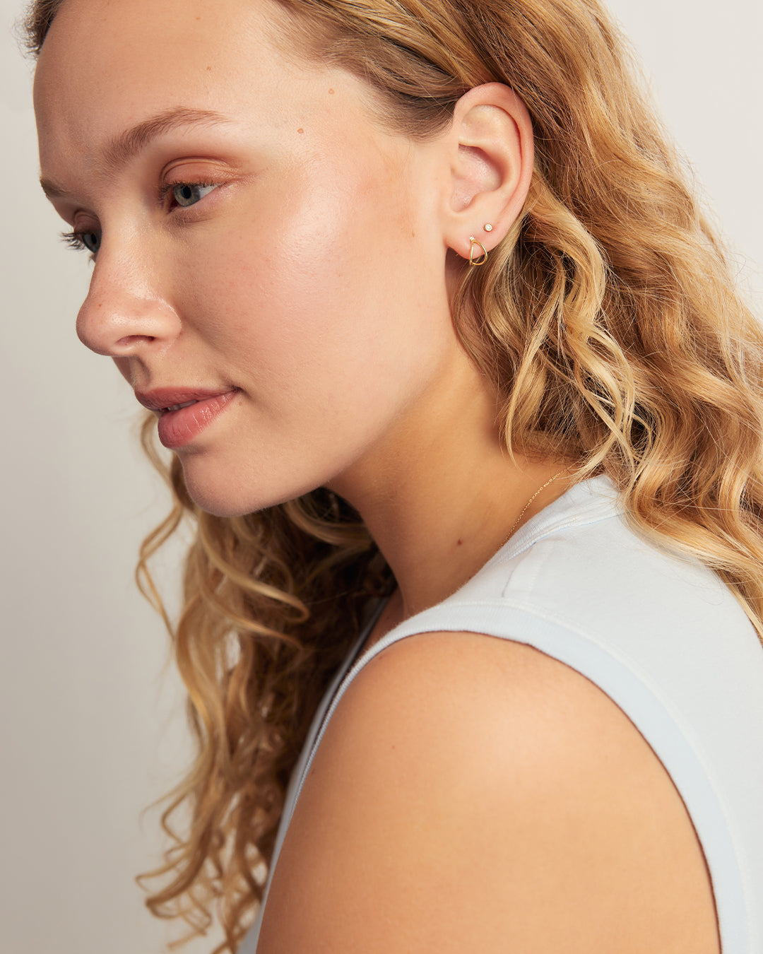 Classic Diamond Stud || option::14K Solid Gold