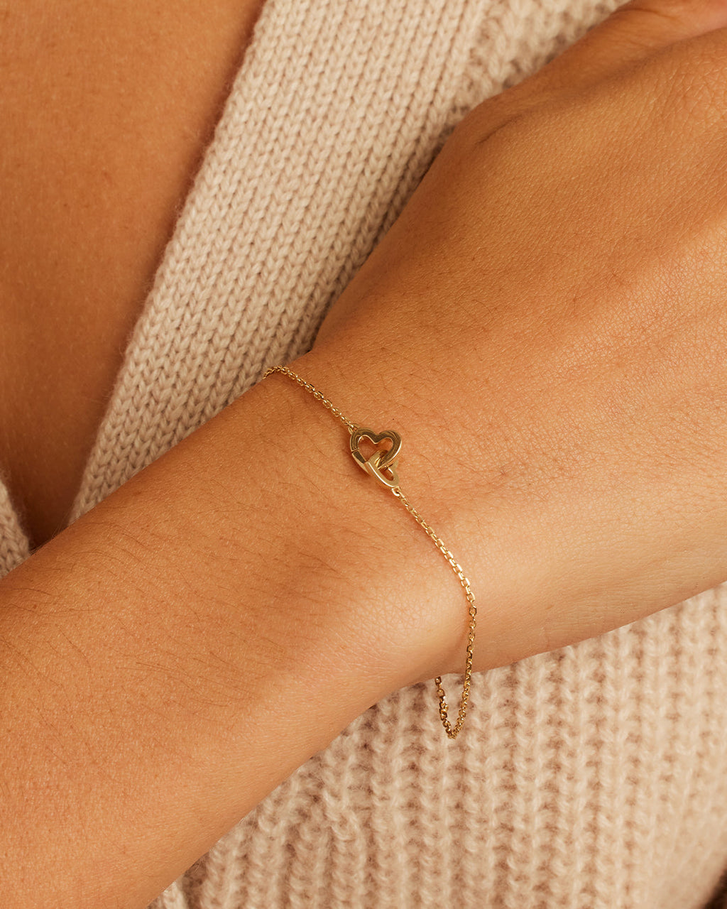 14K Gold Parker Heart Bracelet || option::14K Solid Gold, 7 in.
