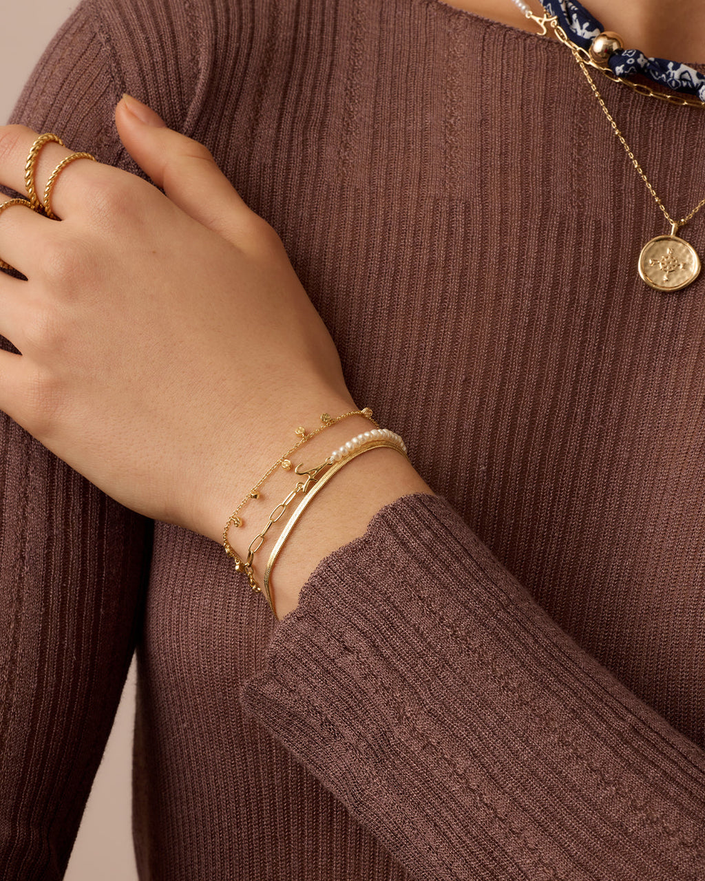 Lou Pearl Alphabet Bracelet || option::18K Gold Plated, J
